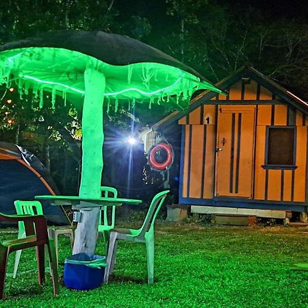 Pousada E Camping Do Clodo Ilha do Mel Ngoại thất bức ảnh