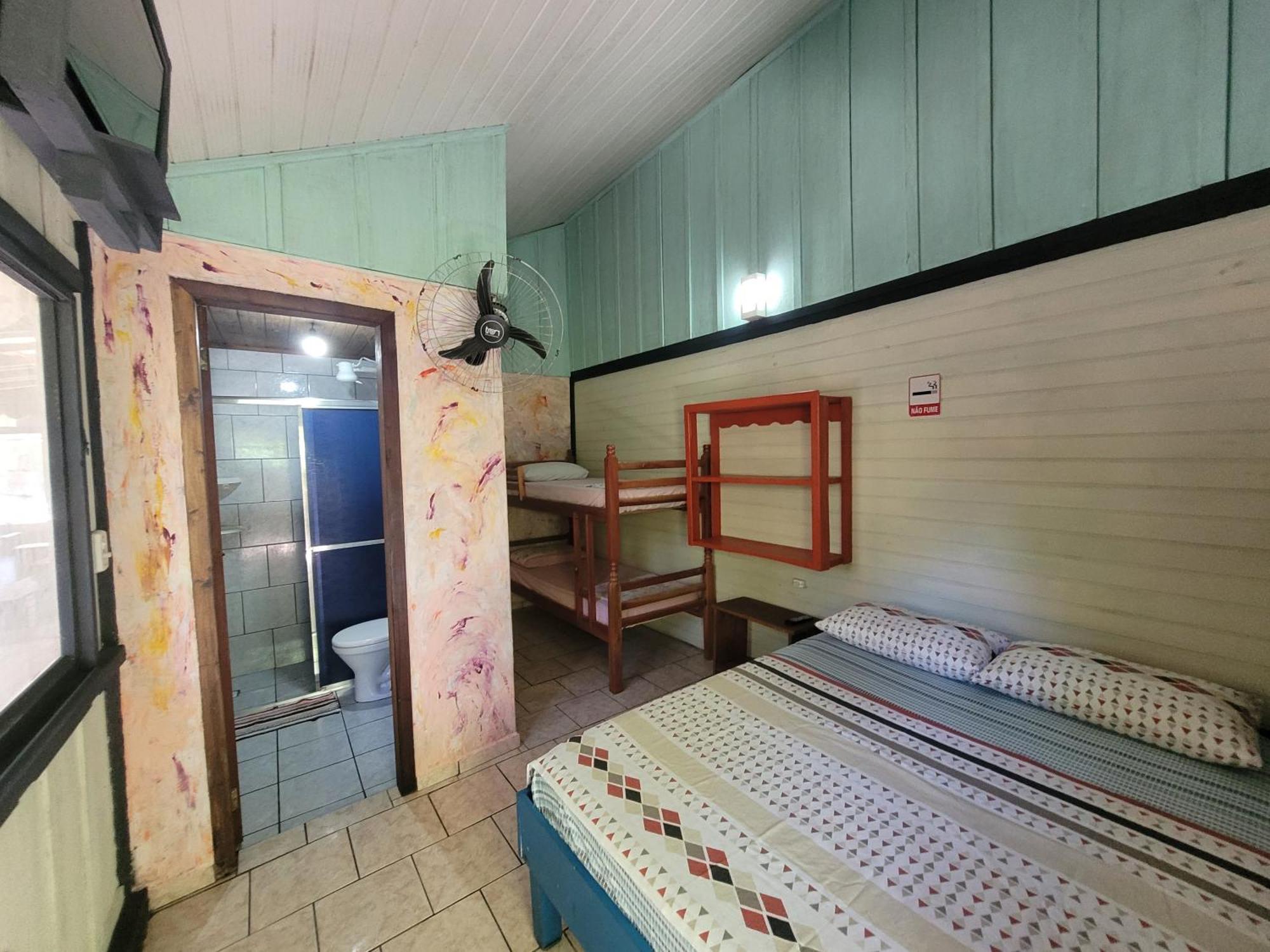 Pousada E Camping Do Clodo Ilha do Mel Ngoại thất bức ảnh