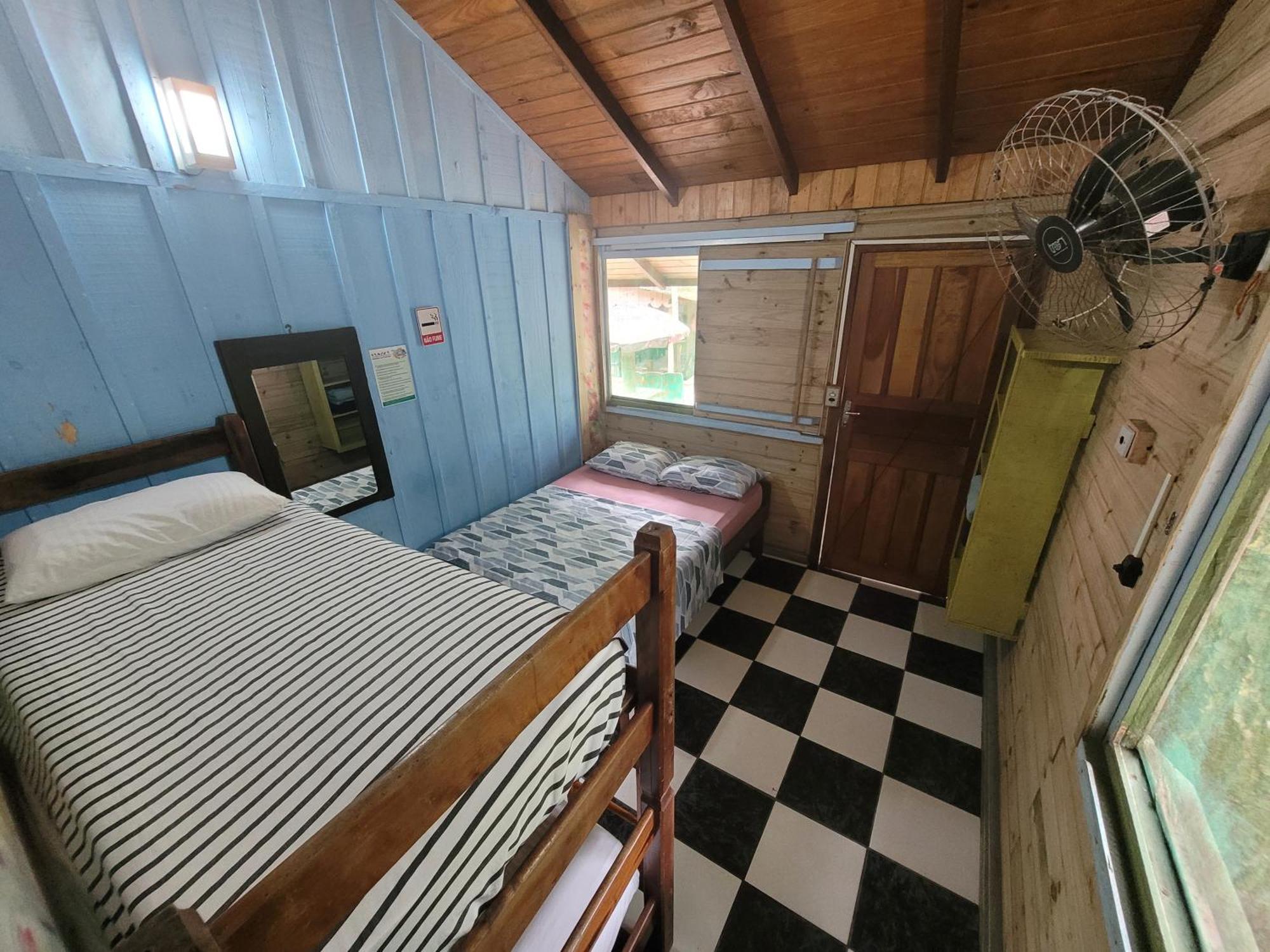 Pousada E Camping Do Clodo Ilha do Mel Ngoại thất bức ảnh