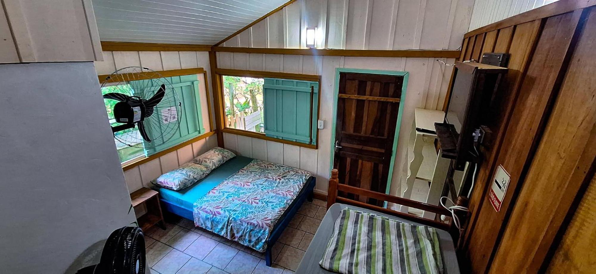 Pousada E Camping Do Clodo Ilha do Mel Ngoại thất bức ảnh